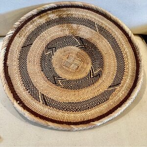NEW Africa Woven Basket. Made by the Binga people of Zambia/Zimbabwe